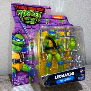 PLAYMATES Teenage Mutant Ninja Turtles TMNT Mutant Mayhem Leonardo Action Figure